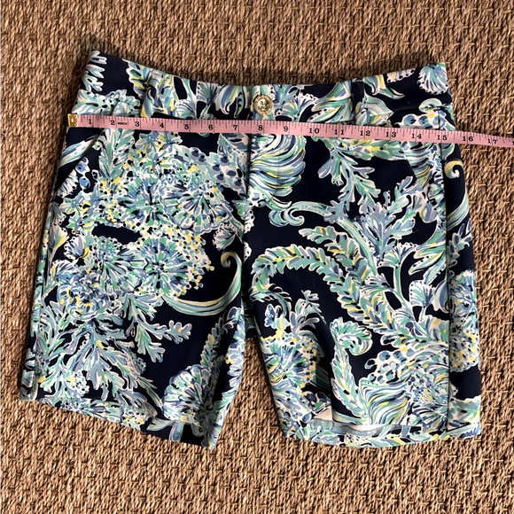 LILLY PULITZER | LP Shorts Size 0 - Picture 12 of 13